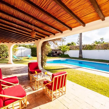 Villa In Gale With Pool & Beach Nearby Villa *